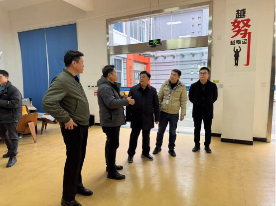 重慶市繼續(xù)教育學(xué)會(huì)積極拓展合作交流，探索發(fā)展新機(jī)遇