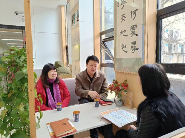 學(xué)會(huì)到訪(fǎng)同景社區(qū)黨群服務(wù)中心共探社區(qū)教育新發(fā)展