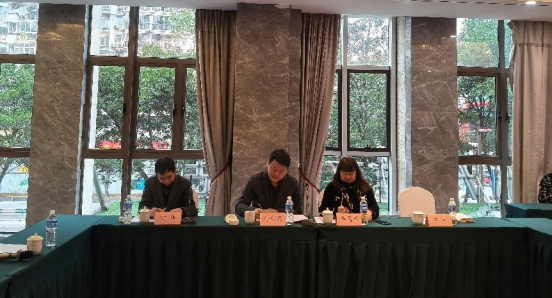 學(xué)會(huì)參訪協(xié)會(huì)、研究院、企業(yè)，共探合作發(fā)展新路徑