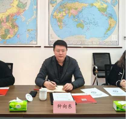 學(xué)會(huì)參訪協(xié)會(huì)、研究院、企業(yè)，共探合作發(fā)展新路徑