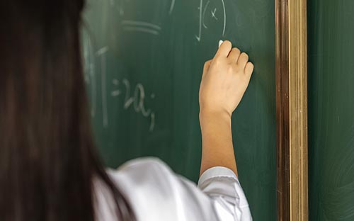 自考本科學(xué)位英語難度如何? 自考本科學(xué)位英語難度如何?