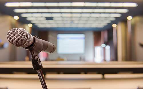 自考大專一次最多報(bào)名幾門科目？