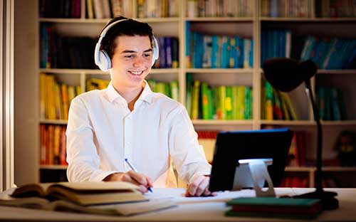 初中學(xué)歷怎么自考本科？