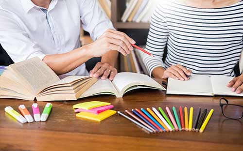 自考本科要先選學(xué)校嗎？怎么選學(xué)校？