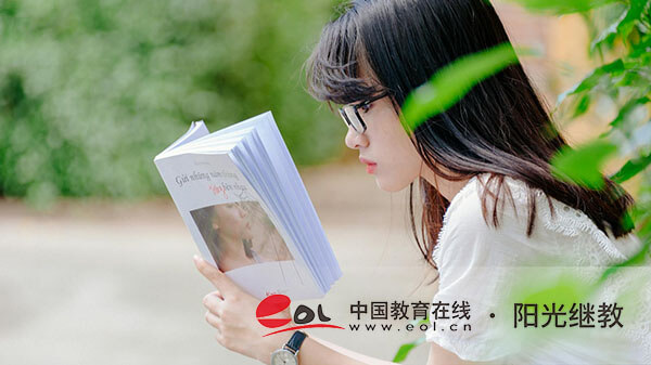 自考報名有入學考試嗎？一共考幾科？