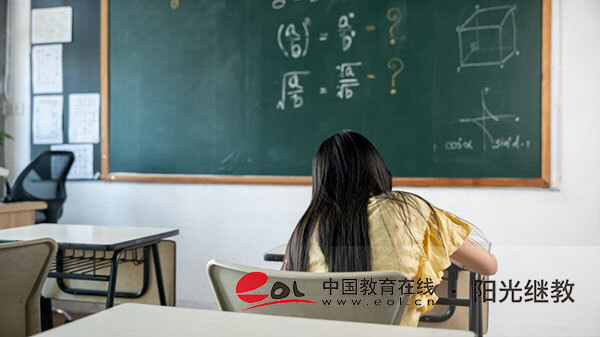 成人高考報名時間是怎樣的？如何提高通過率？