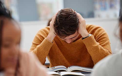 17歲可以報名成人高考嗎？有什么好處？