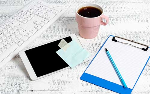 中專學(xué)歷能怎么提升自己？自學(xué)考試考不過(guò)可以一直考嗎？