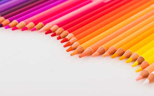 成人高考有報名人數(shù)限制嗎？費用是多少？