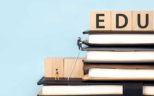 成人高考真的不能報名嗎？報考誤區(qū)有哪些？