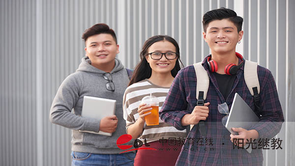 成人高考考試題型有哪些？難度大嗎？