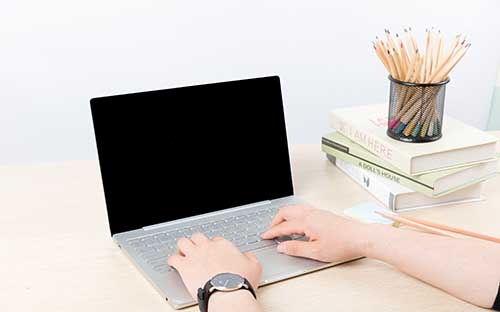 怎樣申請伯克利音樂學(xué)院本科 伯克利音樂學(xué)院招生要求