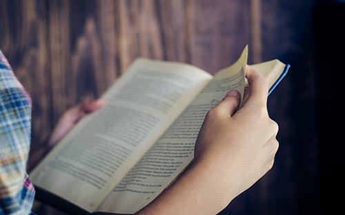 留學(xué)學(xué)藝術(shù)多少錢，一年費(fèi)用高嗎