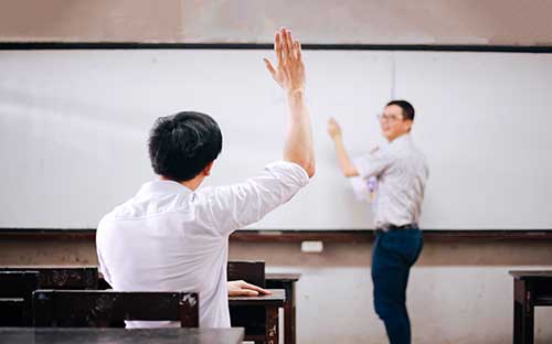 上海市世界外國(guó)語(yǔ)國(guó)際高中怎么樣，好不好