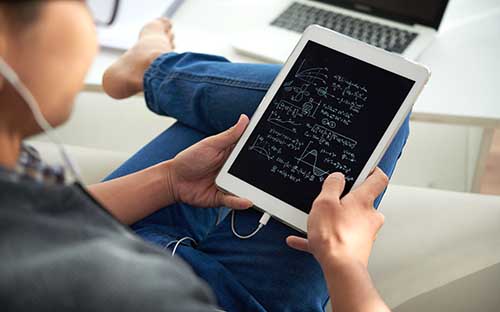 馬里蘭藝術(shù)學(xué)院平面設(shè)計(jì)專業(yè)申請(qǐng)要求 馬里蘭藝術(shù)學(xué)院平面設(shè)計(jì)專業(yè)申請(qǐng)要求