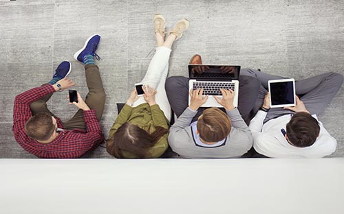 美國大學留學讀碩士幾年？美國碩士留學熱門專業(yè)有哪些？