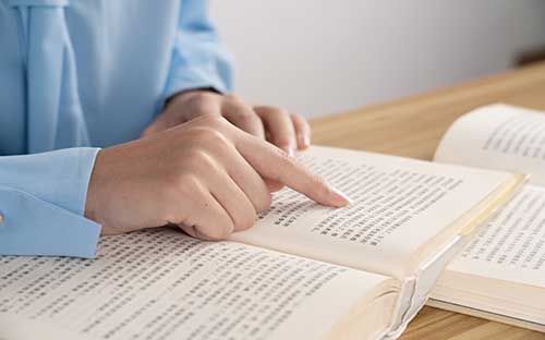 薩里大學預科申請條件，薩里大學預科教學特色