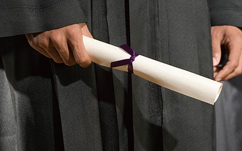 IB課程的滿分是多少，英國大學一般分數(shù)要求是什么
