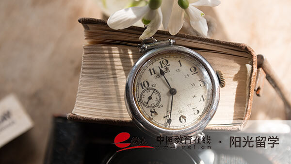 加拿大數(shù)字媒體藝術(shù)專業(yè)本科留學(xué)需要多少費(fèi)用