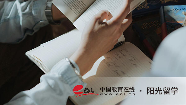 電子科技大學(xué)國際本科三加一報(bào)名官網(wǎng)要求