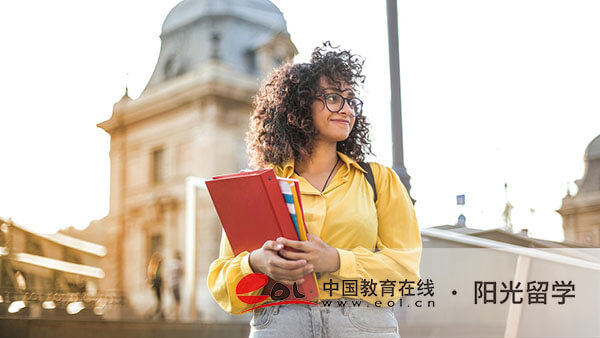中國傳媒大學國際本科班1+3一年價格多少