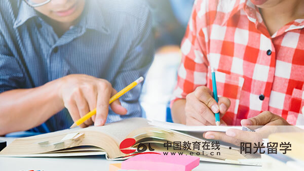 國(guó)際本科讀中央戲劇學(xué)院二加二學(xué)歷含金量怎么樣