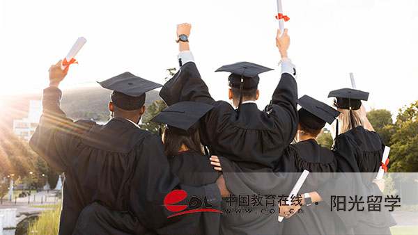 韓國紡織品設(shè)計專業(yè)留學(xué)本科需要多少費(fèi)用 韓國紡織品設(shè)計專業(yè)留學(xué)本科需要多少費(fèi)用