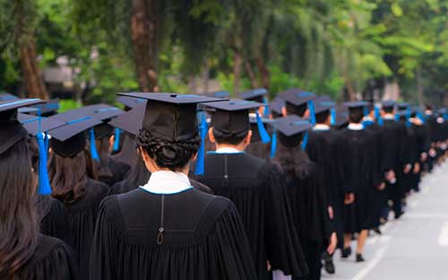 英國大學(xué)有哪些？英國大學(xué)英文學(xué)校名大全