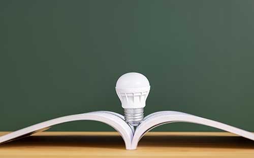 自考報(bào)名初中學(xué)歷能直接報(bào)本科嗎？適合哪些人群？