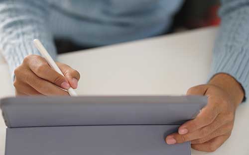 自考專升本的報名材料有哪些？復(fù)習(xí)方法有嗎？