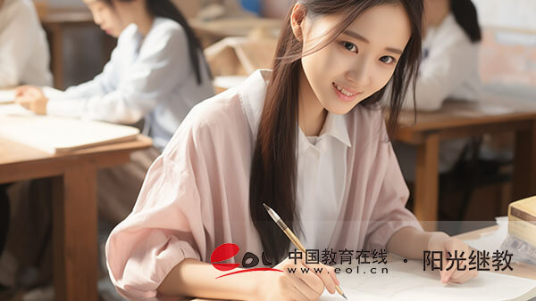 成人自考能自學(xué)嗎？學(xué)習(xí)難度大嗎？