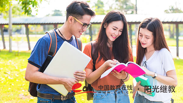 報(bào)名自考學(xué)位證如何申請(qǐng)？需要參加考試嗎？